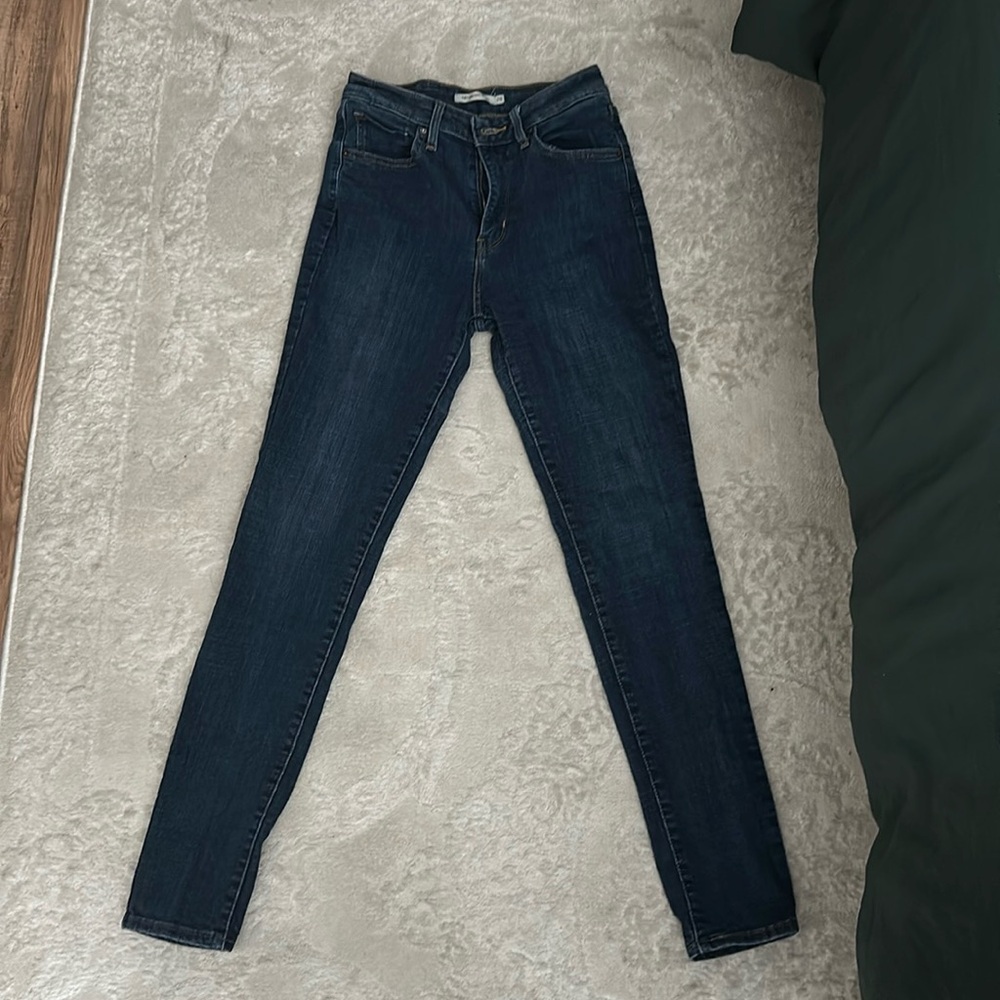 Levi’s 721 High Rise Skinny Jeans